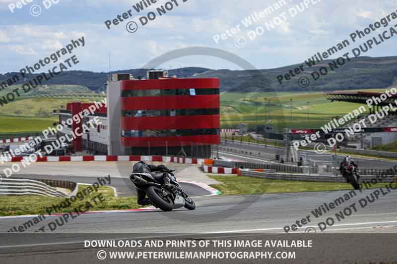 cadwell no limits trackday;cadwell park;cadwell park photographs;cadwell trackday photographs;enduro digital images;event digital images;eventdigitalimages;navarra;no limits trackdays;peter wileman photography;racing digital images;trackday digital images;trackday photos